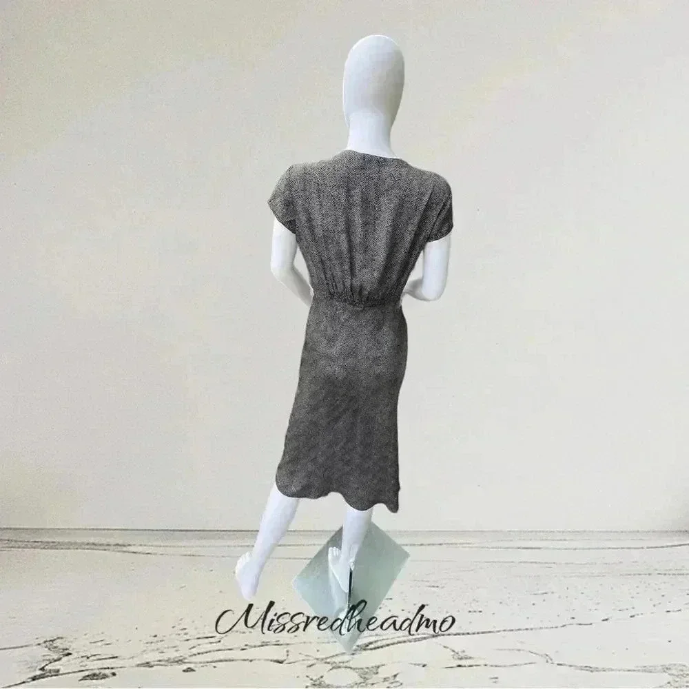 ~Casual Corner~ Beautiful Silk Dress - Size 10 - Picture 6 of 10